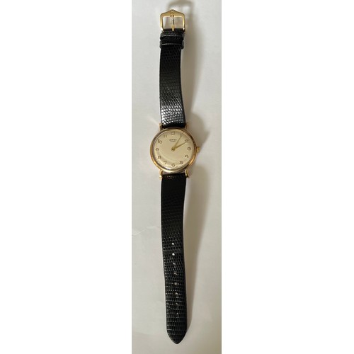 619b - A Vertex 9ct gold men's wristwatch.