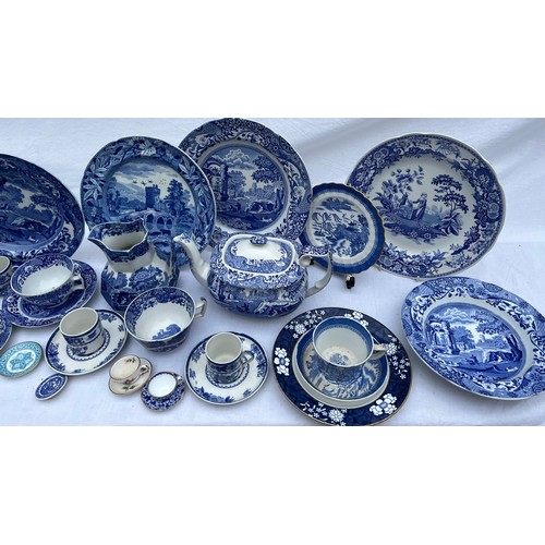 179 - A quantity of 20thC blue and white Copeland Spode in various patterns to include 'Italian', 'Mandari... 