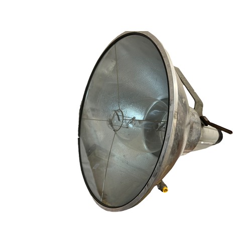 819A - A large metal spot light/studio light on metal mounting bracket. Spot light face 48cm d, length 57cm... 