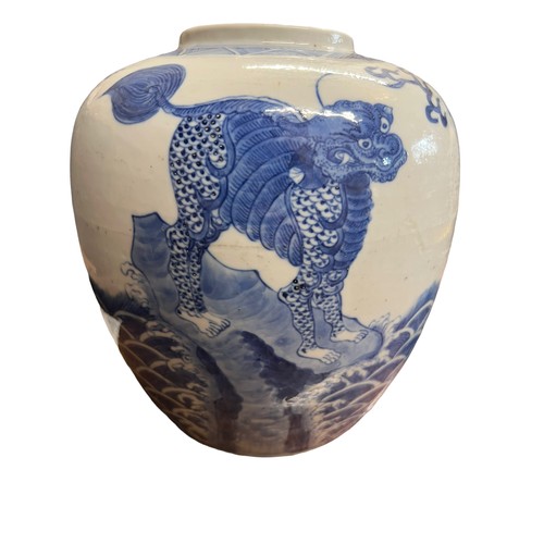 133 - A Chinese porcelain blue and white ginger jar 22cm h with carved hardwood cover, possibly Kangxi.