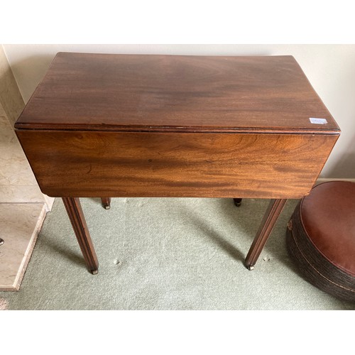 176 - A mahogany Pembroke table. 75 h x 40 w x 73cm h closed. 84cm open.