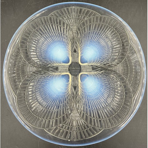 465 - A Lalique Coquilles plate, marked R. Lalique France No. 3009. 30cm d.