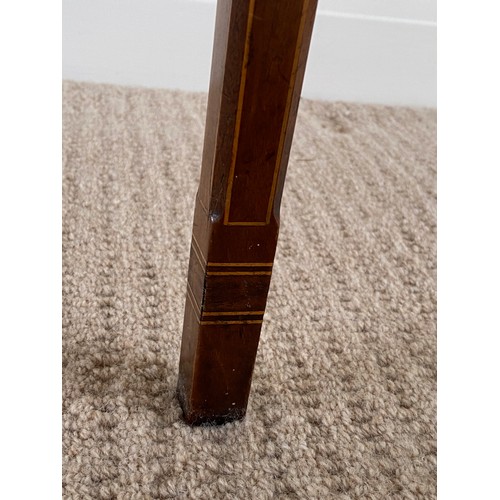 192 - A 19thC mahogany Pembroke inlaid table, open 83 x 70 d x 67cm h with drawer to one end.