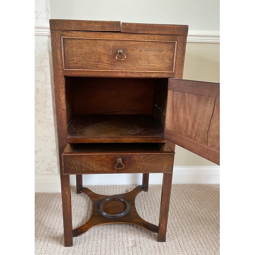 198 - Georgian mahogany washstand. 80 h x 40 w x 39.5cm d.