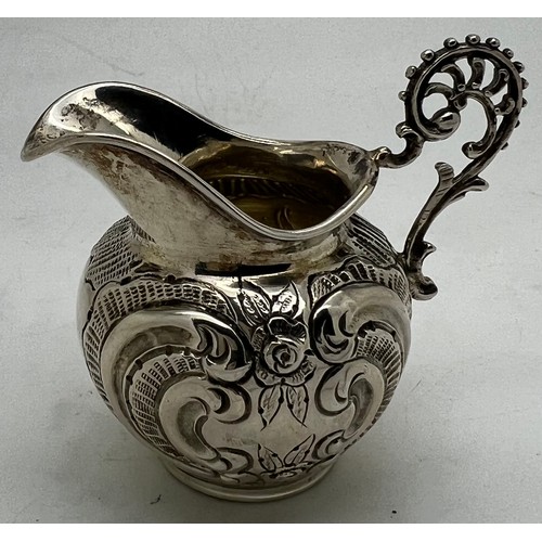 842 - Continental silver cream jug 6cm h, 42gm. Import marks for London 1896.