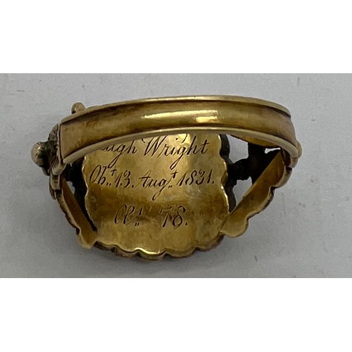 591 - Georgian mourning ring with hair to front and inscription inside Hugh Wright  06t 13 Aug 1831 size P... 