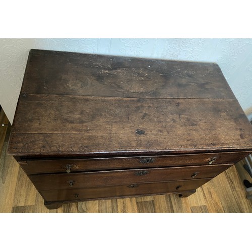 117 - Oak chest of 3 graduated long drawers. Early 19thC/ late 18thC.