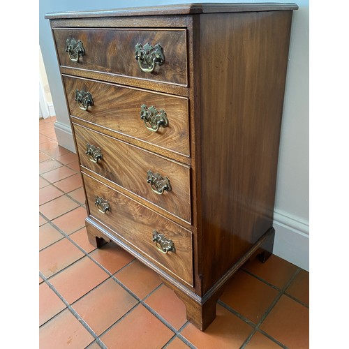 125 - A 20thC four height mahogany chest of drawers on bracket feet and brass handles. 82 h x 57.5 w x 40c... 