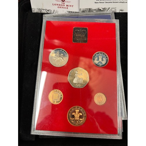 678 - Royal mint proof sets x 3 to include 1973, 1981, 1982 in with presentation case, certificates for 81... 