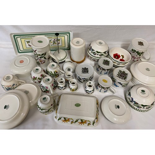 354 - A Portmeirion part dinner, tea and coffee service decorated in the 'Botanic Garden' pattern, compris... 