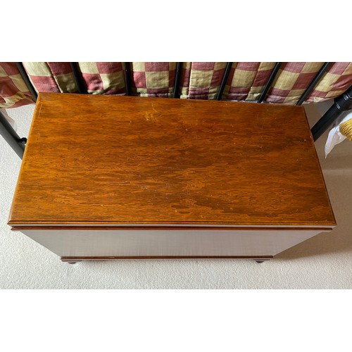 96 - Stained wooden box raised on cabriole legs. 90 w x 58 h x 45cm d.