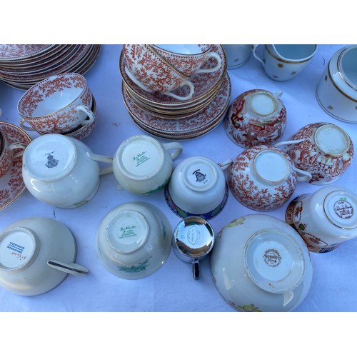 217 - Various part tea sets to include Rosalyn China Hammond's Hull, plates and sugar bowl, Bell China Sho... 