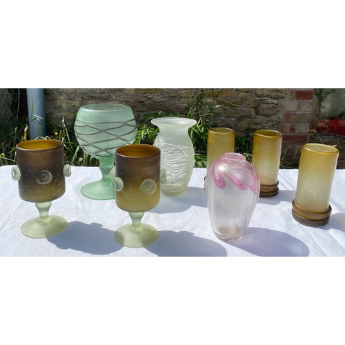 511 - Various glass to include 3 vases 21cm h, 2 goblets 16cm and 3 tumblers.