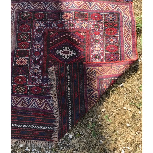 1136 - A Kilim rug 120 l x 95cm w.