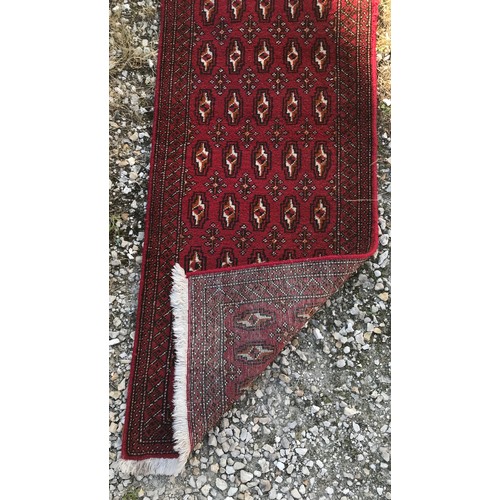 1137 - Oriental runner 192 l x 57cm w.
