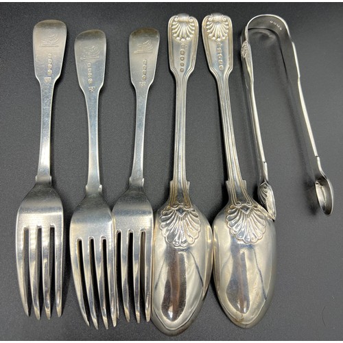 831 - Silver to include 3 table forks London 1813 maker W.Em, 2 tablespoons London 1843 maker Chawner and ... 