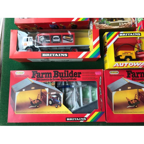 990 - Britains diecast model vehicles, boxed. 9598 Ford Tractor, 00233B Transit, 9480 Land Rover, 9818 Roa... 