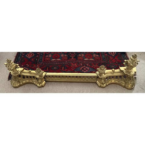 1262 - A 19thC French gilt metal adjustable fender. 111cm fully extended.