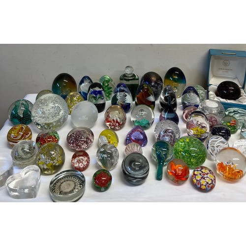 526 - A very large quantity of paperweights to include Strathearn, Caithness, Murano, Millrace, Alum Bay g... 