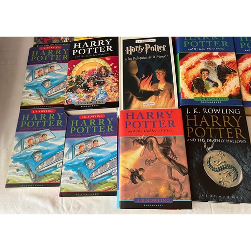 949 - Complete collection of Harry Potter books, all 7 titles, most in good condition, 14 books in total. ... 