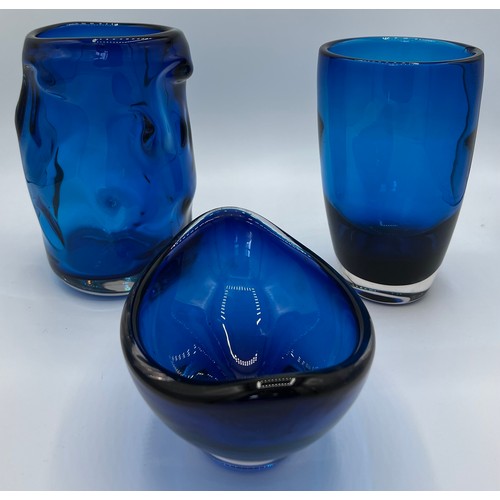 425 - Three pieces of deep blue Whitefriars glass designed by Geoffrey Baxter. Tallest 18cm h.