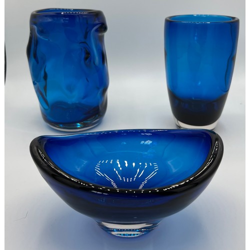 425 - Three pieces of deep blue Whitefriars glass designed by Geoffrey Baxter. Tallest 18cm h.