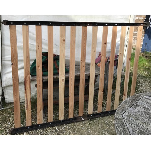 72 - Victorian brass double bedstead measuring 195l x 138cm w, head measuring 165h x 145cm w. Complete wi... 