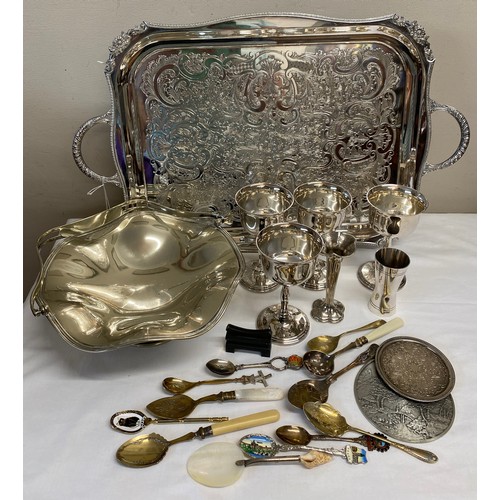 686 - A quantity of silver plate to include two handled tray 56.5cm w, 4 x goblets etc together with a col... 