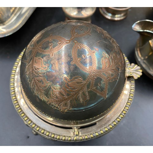 693 - Various silverplate to include a James Dixon jug and sugar, a caviar dish with revolving lid, a cove... 