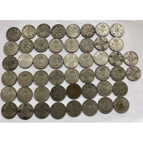 641 - A collection of pre 1946 One Florin and Two Shilling coins. Two coins pre 1919 548.8gm.