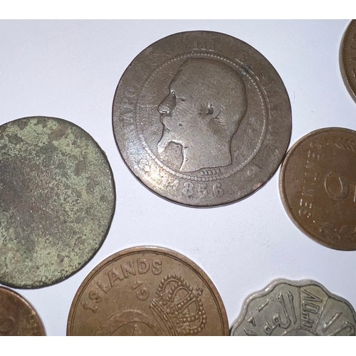 659 - Various world coinage to include Napoleon III 1856 x 2, 2 pound coin, one quarter Anna India 1907, I... 