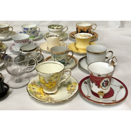 257 - A large collection of cups and saucers to include Court China, The Royal collection, Paragon, Norita... 