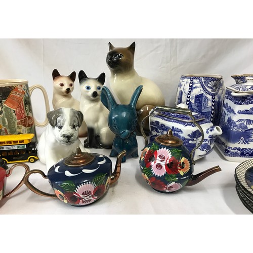 258 - Ceramics to include Rington's blue and white teapot, 2 x jugs 16cm h, ginger jar and 2 other Rington... 