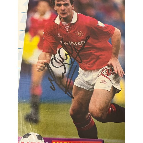 1228 - A large collection of football autographs to include Alex Ferguson, Bryan Robson, Ryan Giggs, Roy Ke... 