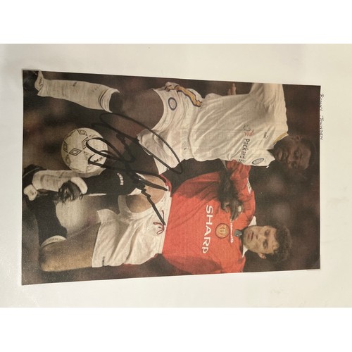 1228 - A large collection of football autographs to include Alex Ferguson, Bryan Robson, Ryan Giggs, Roy Ke... 