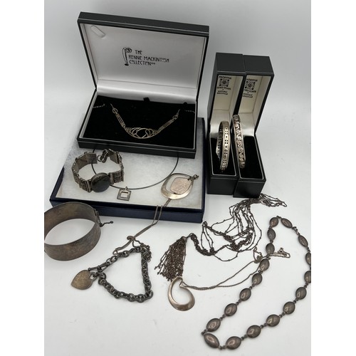 622 - Silver jewellery to include boxed The Rennie Mackintosh collection bangles and necklace, Georg Jense... 