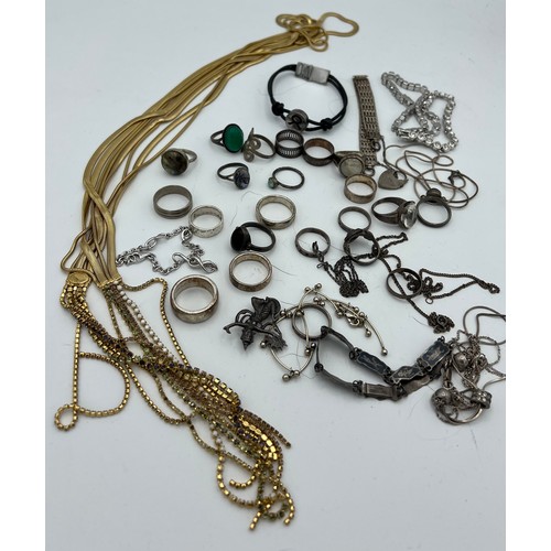 623 - Jewellery to include silver rings, Swarovski necklace and bracelets, gate bracelet etc.