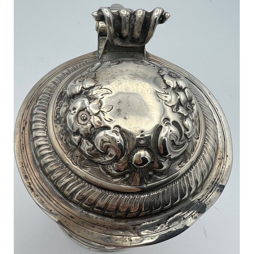 763 - Silver tankard London 1724, maker W?. Weight 504gm.