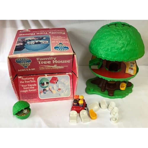 Palitoy 2025 tree house