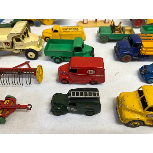 822 - A collection Dinky diecast toys to include  964 Elevator Loader, 973 Goods Yard Crane, Coventry Clim... 