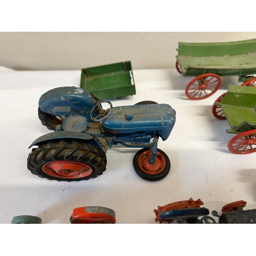 823 - Diecast toys to include Corgi, 153 Proteus Campbell Bluebird, Boxed 1100 Carrimore Low-Loader, Land ... 