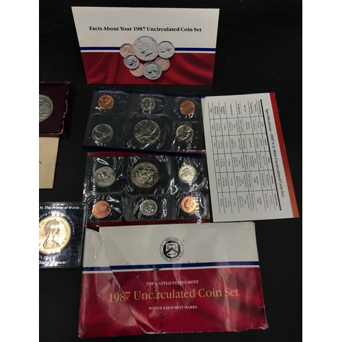 667 - A collection of coins to include three boxed 1951 festivals of Britan crown piece and one additional... 