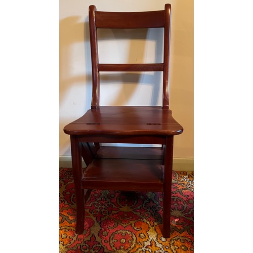 179 - A Mahogany metamorphic library chair/ steps 43 w x 37 d x 88cm h.