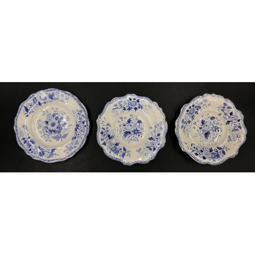 279 - Various 19thC blue and white ceramics comprising oriental design jug, plate, dish and lidded vase 12... 