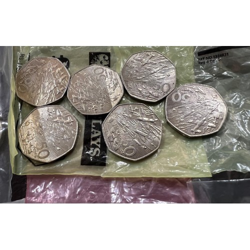 627 - Royal Mint, a collection of old style large two pound coins and 50p's. 54 in total.