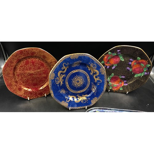 396 - A collection of Maling ceramics to include three octagonal plates 23 d, oblong tray depicting two st... 