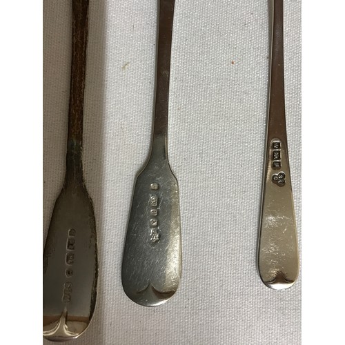 703 - Fourteen hallmarked silver spoons to include 5 matching fiddle pattern teaspoons Exeter 1881, 3 old ... 