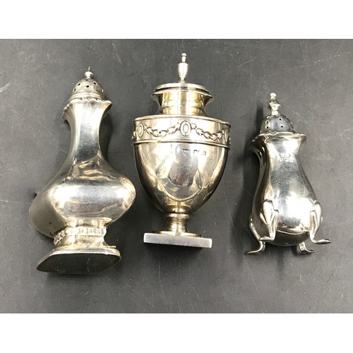 705 - Selection of silver items to include 2 napkin rings Sheffield 1918, three salt & pepper shakers Birm... 