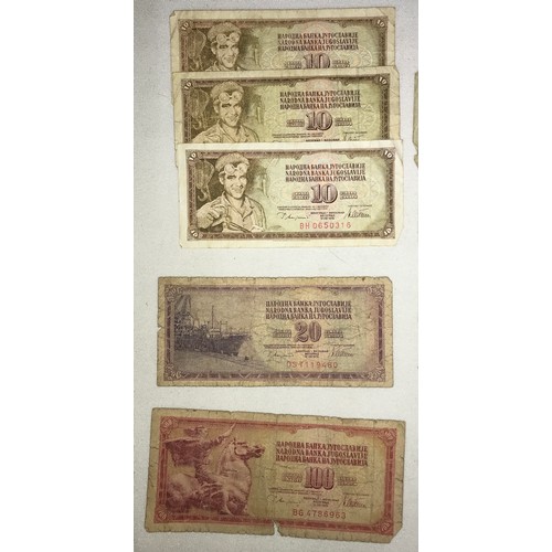 629 - A collection of world banknotes 37 in total to include India: 1 Rupee liaquat jung, 1 rupee note 194... 