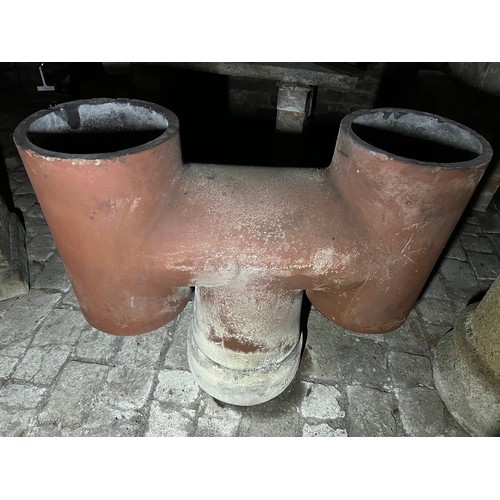 194 - Double chimney pot 62cm h